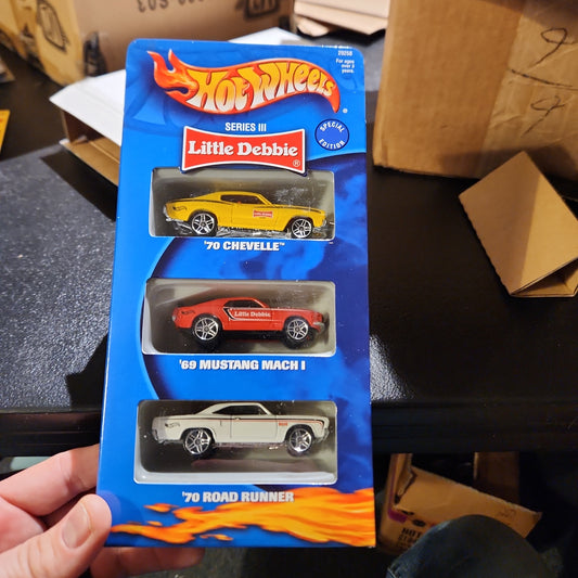 New Mattel Hot Wheels Little Debbie Series III 3 Car Gift Pack Special Edition XX