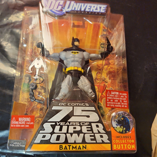 ¡NUEVA FIGURA DE ACCIÓN DE SUPER POWER BATMAN DE MATTEL DC UNIVERSE CLASSICS DE 75 AÑOS! a168