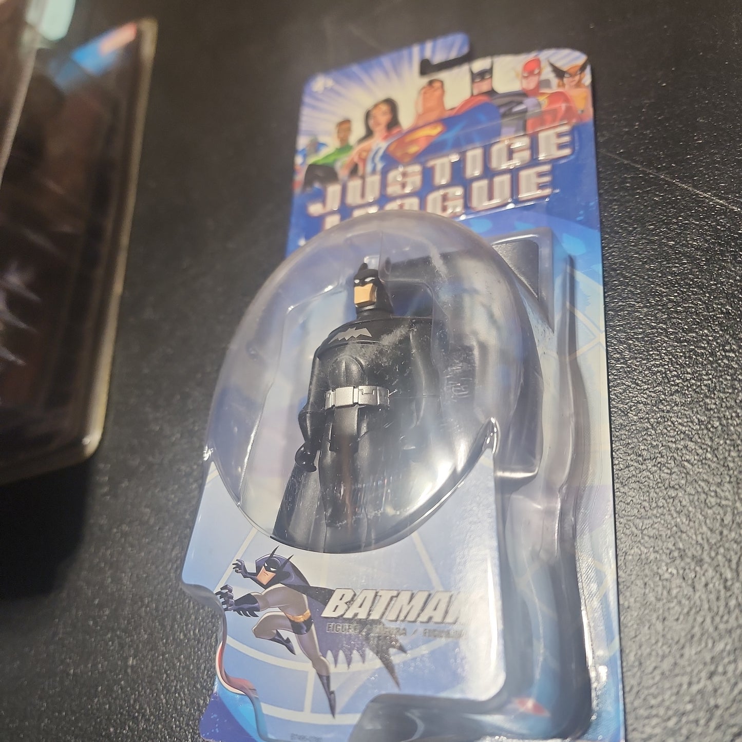 DC Unlimited Justice League Batman Black / Silver 1st Card NUEVO Envío gratis a EE. UU.