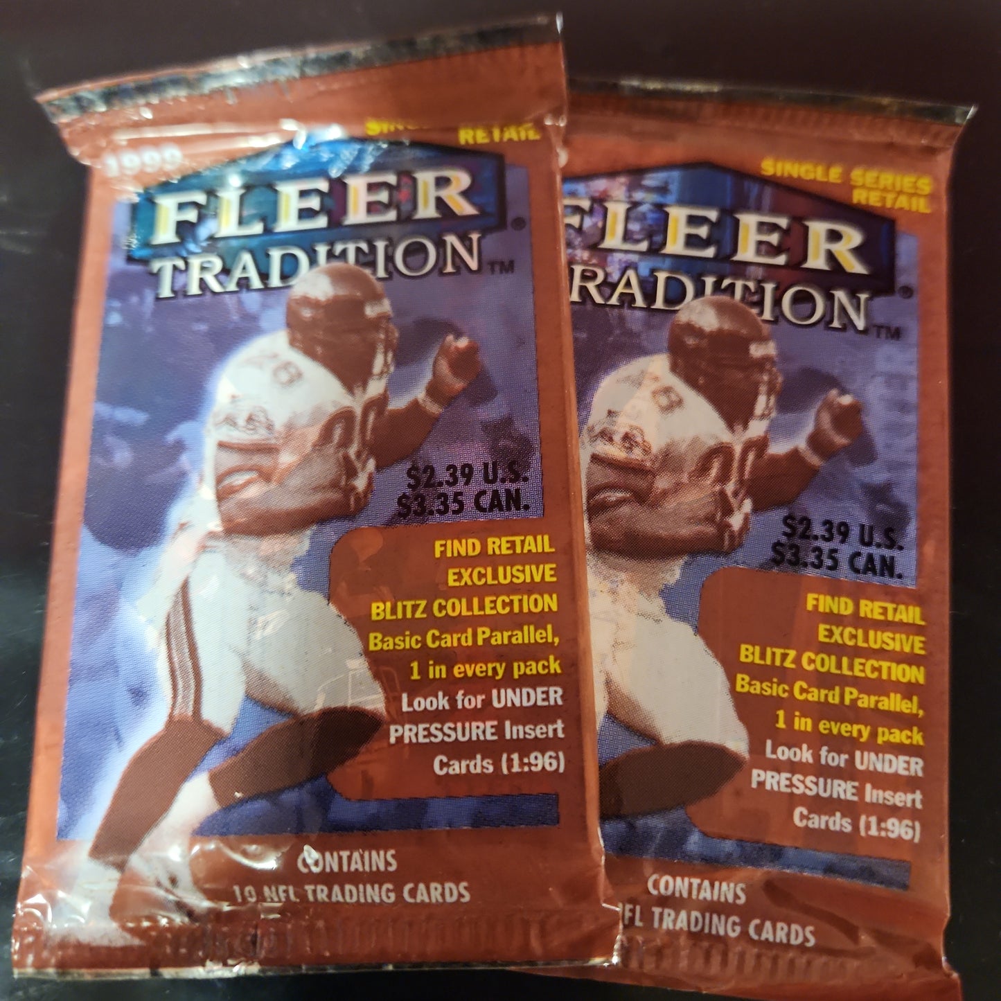 1999 Fleer Tradition Football Sealed Unopened Pack 10 Cards NFL Cards x2