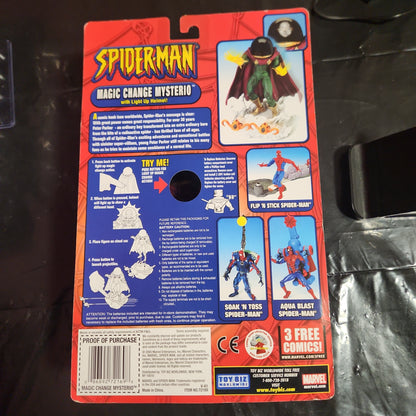 2005 ToyBiz - Spider-Man - Cambio mágico de Mysterio con casco iluminado