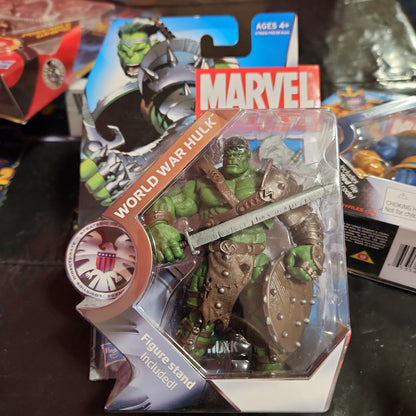 NEW 2010 Hasbro Marvel Universe World War Hulk  Action Figure & Stand Series 3