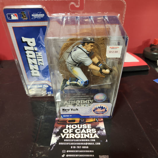 (NEW) McFarlane Mike Piazza Series 11 New York Mets Catcher 2005 Variant Gray