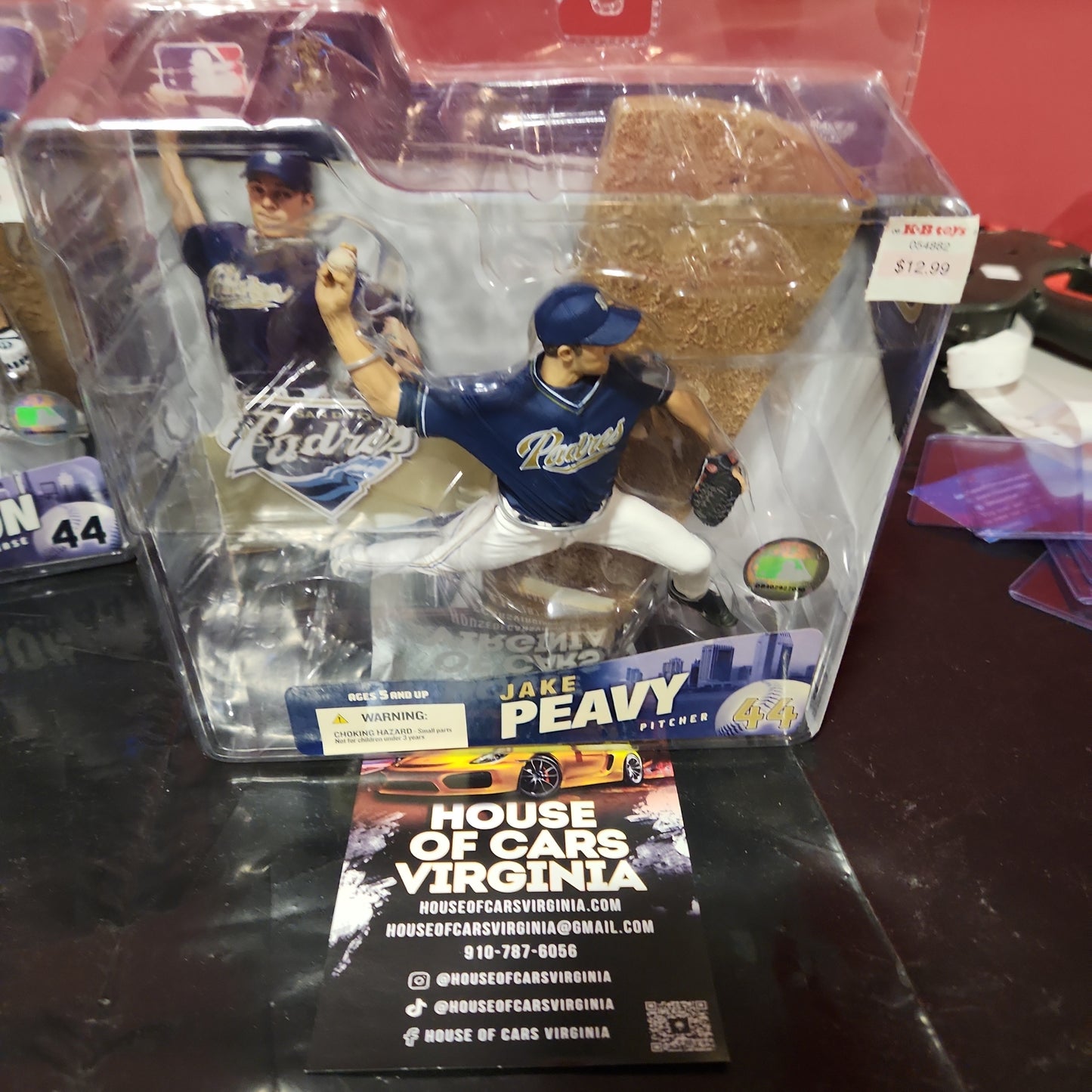 McFarlane 2006 Jake Peavy San Diego Padres MLB Serie 16 (pieza de camiseta azul)