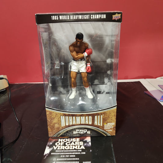 Muhammad Ali Pro Shots Upper Deck Figura de edición limitada NIB