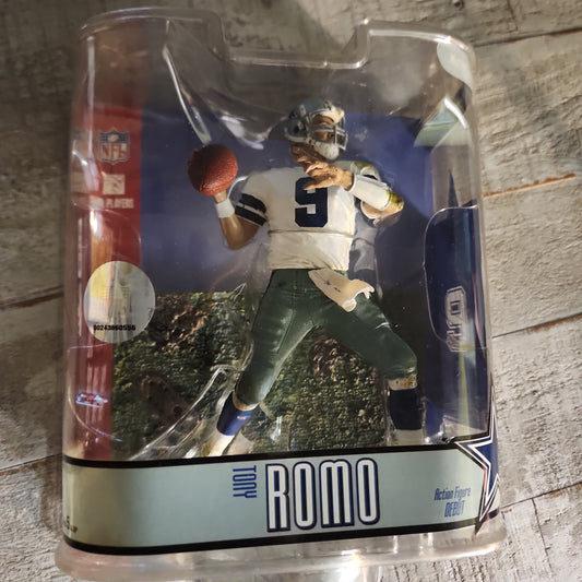 Tony Romo/Dallas Cowboys: 2007 McFarlane Toys/NFL Series 15 (White Jersey)