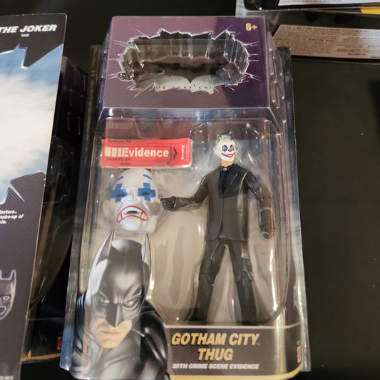 Batman The Dark Knight - Gotham City Thug With Grumpy Mask 6"