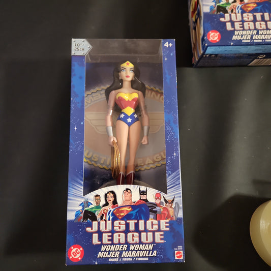 2004 Mattel Justice League Unlimited Wonder Woman Action Figure (B9892) - NEW