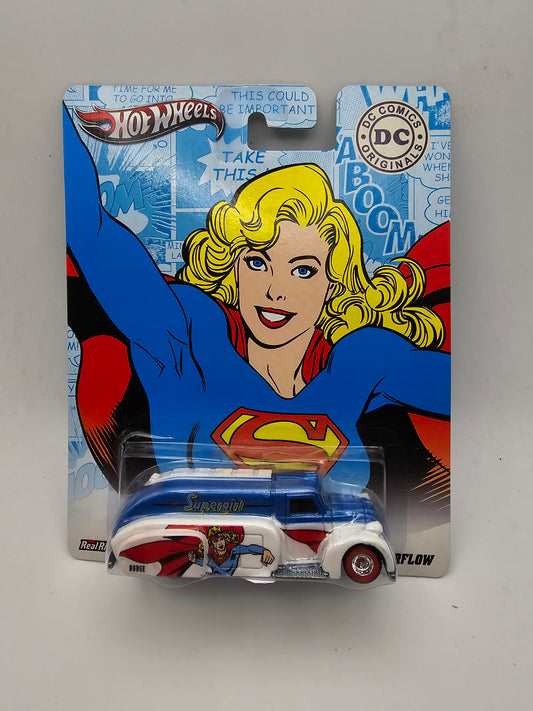 Hot Wheels DC Comics Super Girl '38 Dodge Airflow