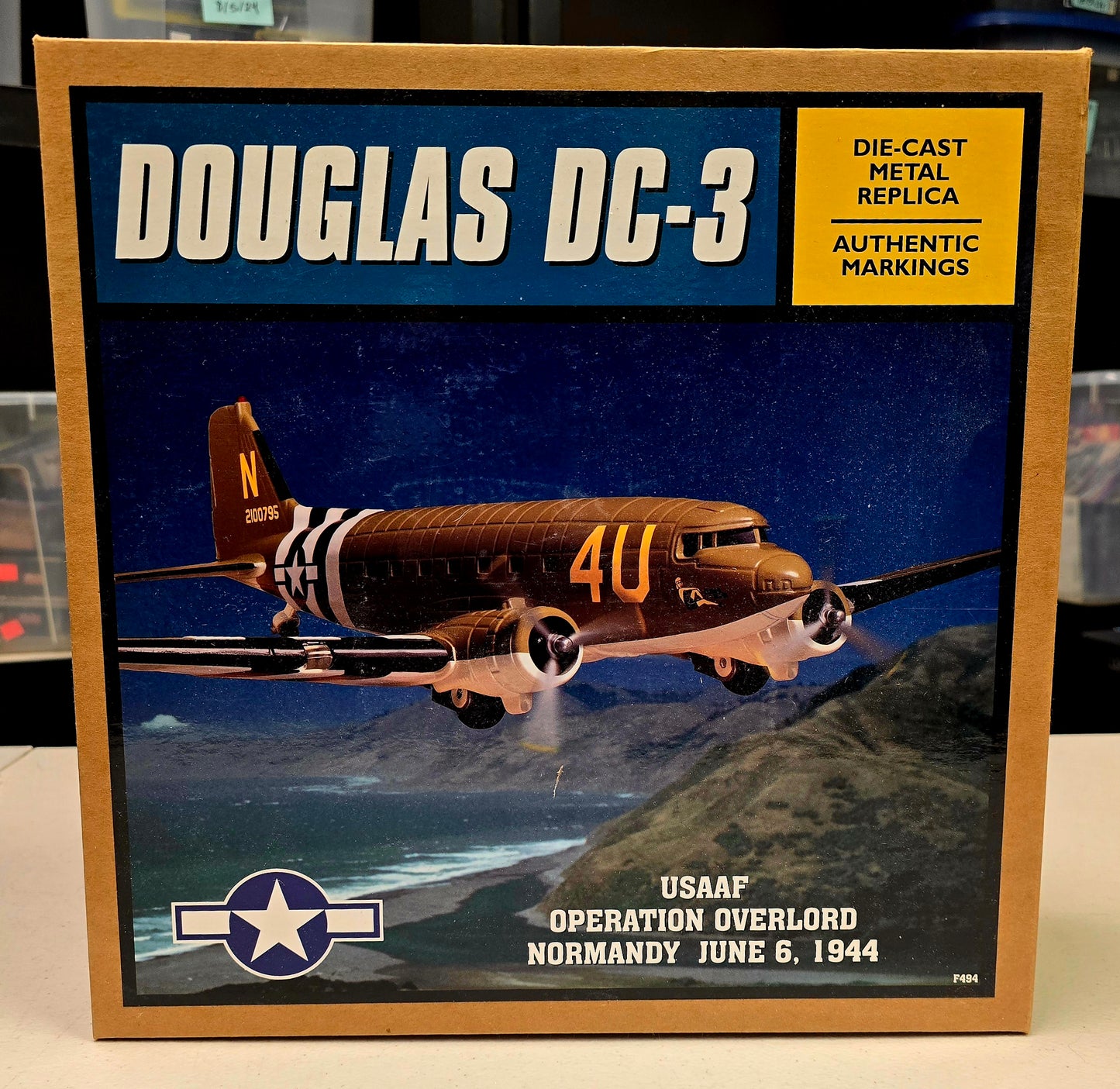 Ertl Collectibles Douglas DC-3 USAAF Operation Overload