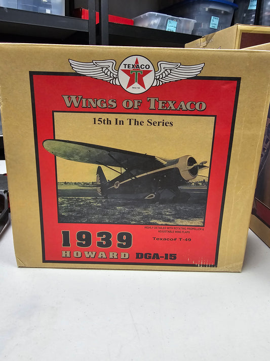 Ertl Collectibles Wings of Texaco 1939 HOWARD DHA-15