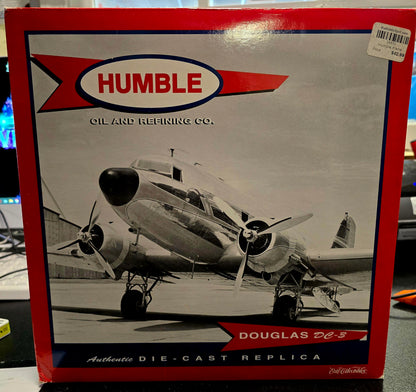 Ertl Collectibles Douglas DC-3 Humble Oil and Refining Co.