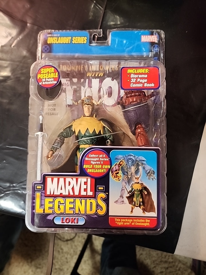 Figura Loki de la serie Onslaught de Marvel Legends