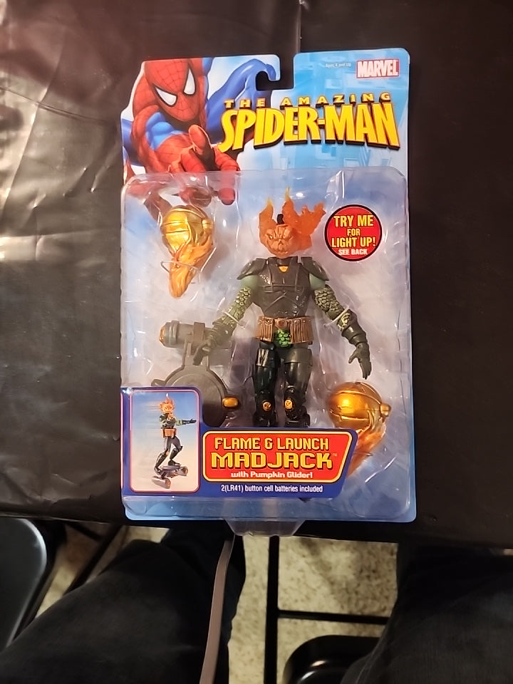 Amazing Spider-Man FLAME & LAUNCH MAD JACK Action Figure Marvel ToyBiz 2006 NIB