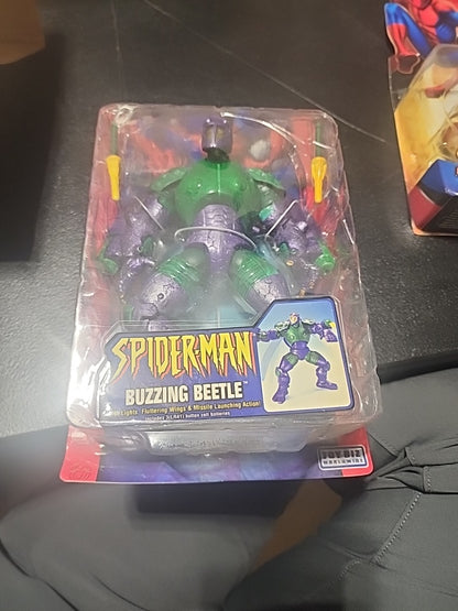 Toy Biz  Spider-Man Buzzing Beetle With Lights, Wings, Missile Launch Action2005