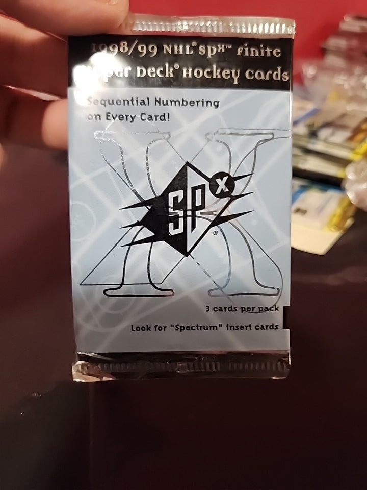 1998 SPx FINITE UPPER DECK HOCKEY HOBBY PACK NHL Cards FÁBRICA NUEVA SIN ABRIR SIN BÚSQUEDA