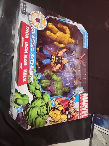 Marvel Universe Classic Avengers Thor, Iron Man, Hulk, Ant-Man and Wasp Figures