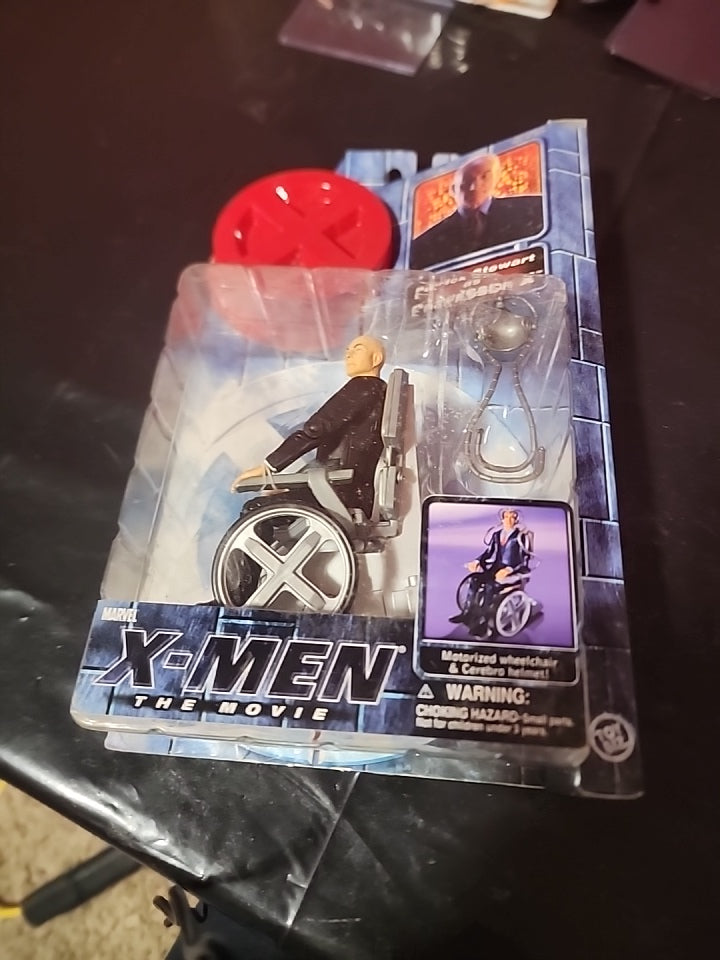 X-Men The Movie Professor Xavier Patrick Stewart Action Figure 2000 Vintage black suite