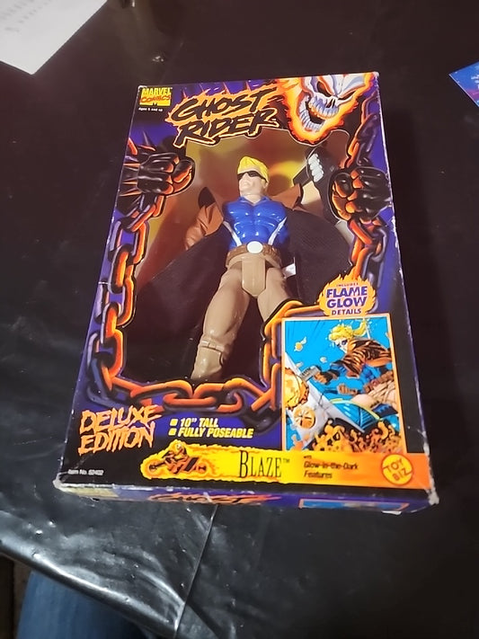 Figura de acción de Ghost Rider Deluxe Edition Marvel Blaze de 10" de Toy Biz Nuevo en caja