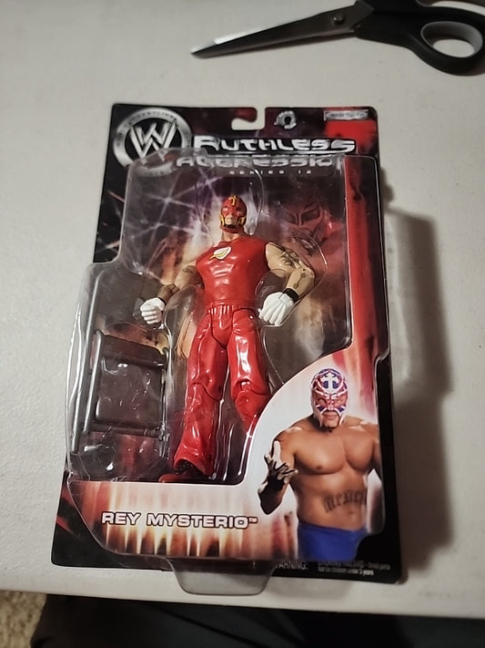 2004 - JAKKS PACIFIC - WWE - RUTHLESS AGGRESSION - REY MYSTERIO - NEW #38