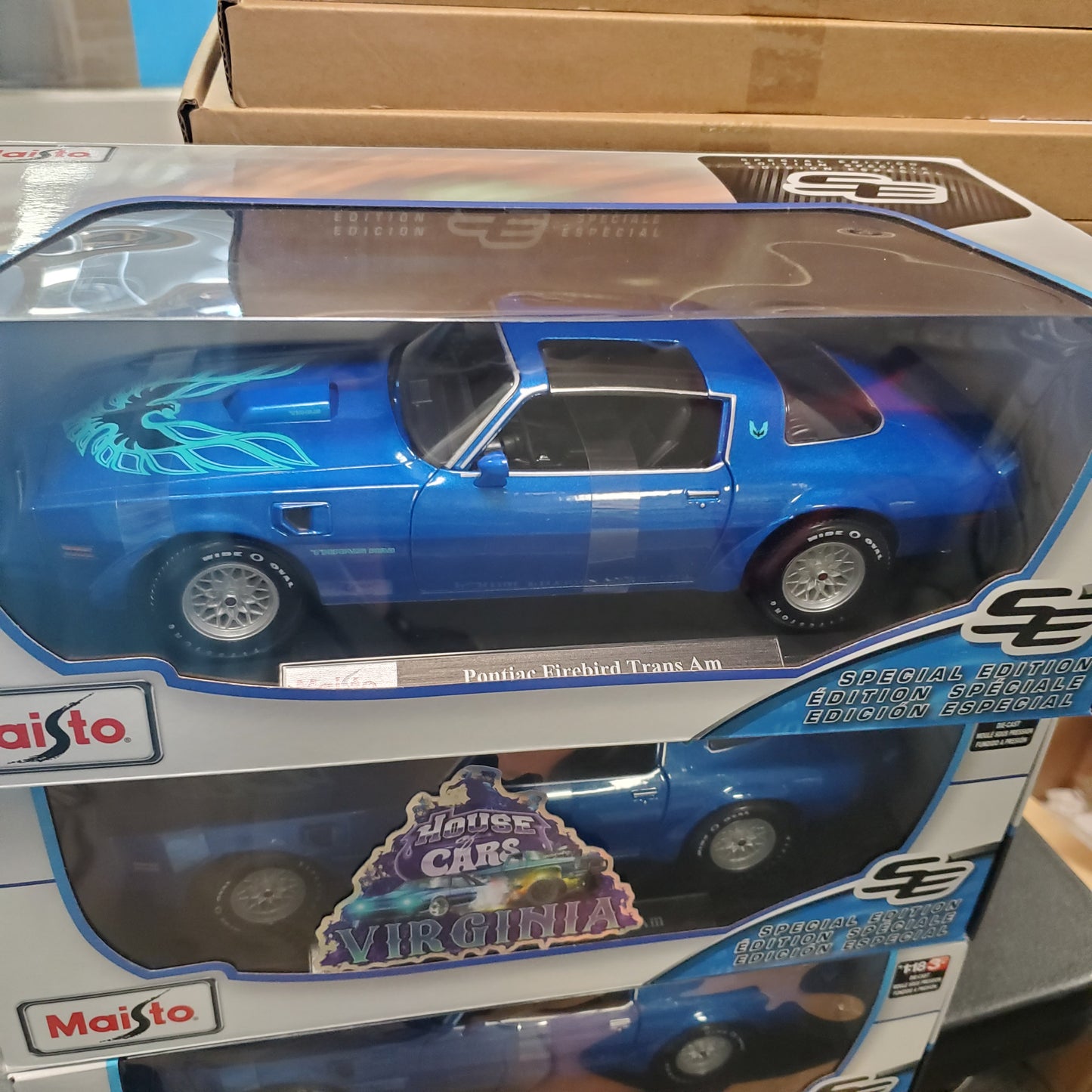 MAISTO 1:18 Model Car Special Edition Pontiac Firebird Trans Am 🔵 Blue