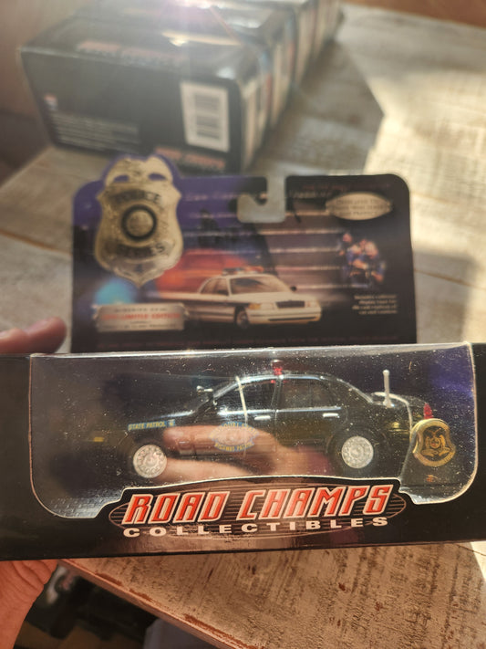 Road Champs 1999 Alabama State Police Ford Crown Vic Police Car 1/43