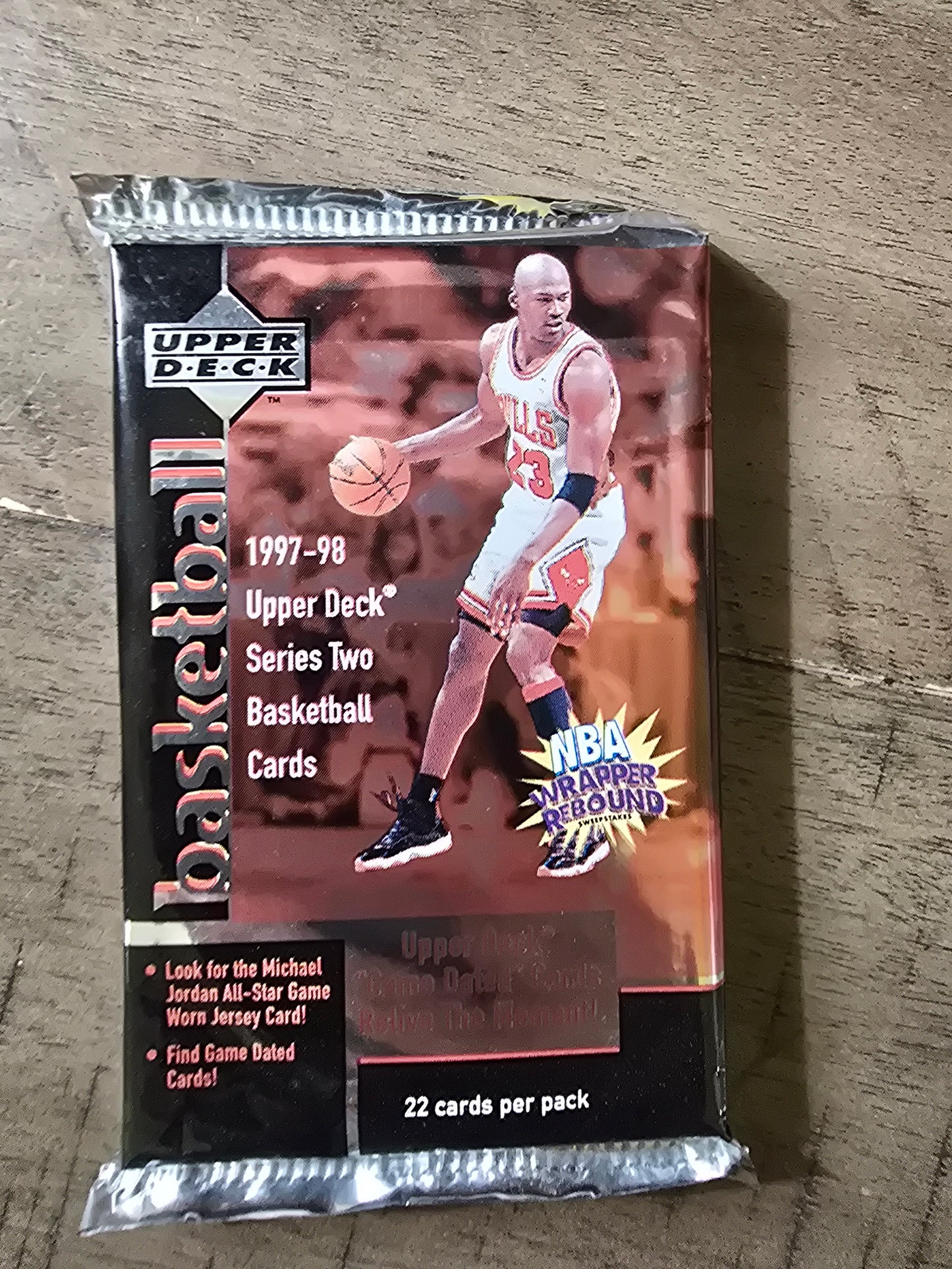 RARE 22 Card Pack 1997-98 UPPER DECK SERIES 1 NBA BASKETBALL UNOPENED 10 CARD PACK!