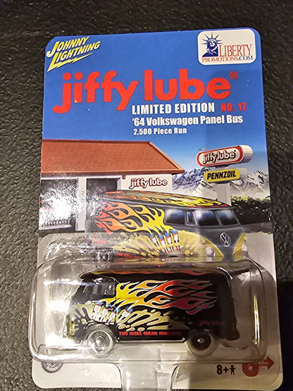 Rare Johnny Lightning Jiffy Lube ‘64 Volkswagen Panel Bus White Lightning Chase