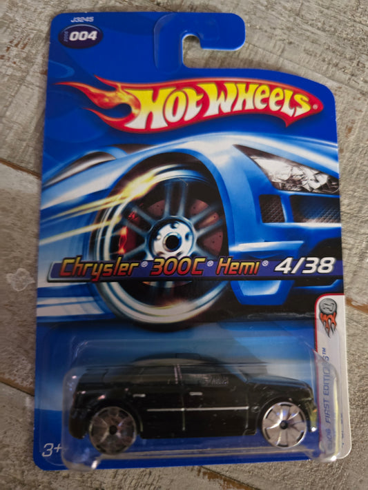 Hot Wheels 2006 First Editions 4/38 Black Chrysler 300C Hemi Toy Car #004 NIP Mainline