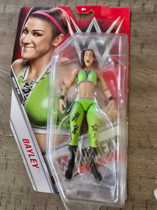 WWE Basic Series 74 Bayley Action Figure 15cm Women's Mattel