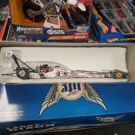 2002 Action NY Yankees Andrew Cowin Top Fuel Dragster 1:24 - Spirit of New York