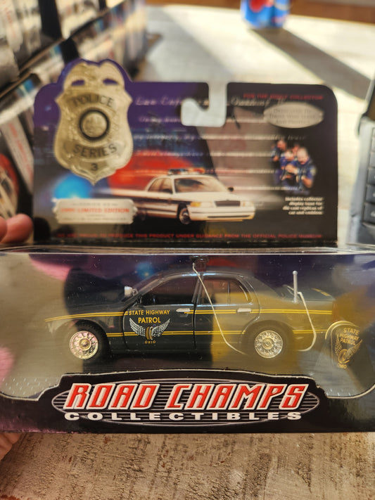 Road Champs 1999 Ohio State Trooper Ford Crown Vic Police Car 1/43