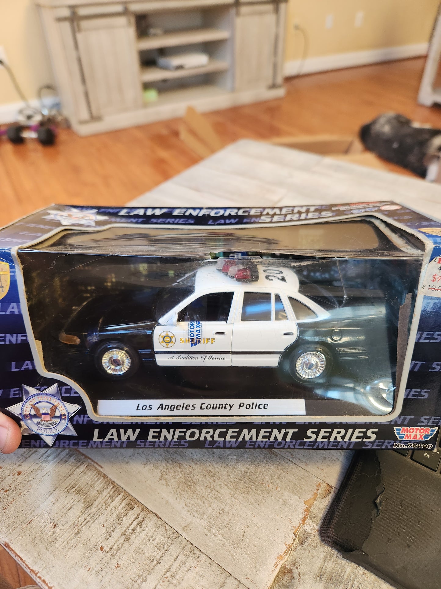 Motor Max Los Angeles LAPD County Police Diecast 1:24 Law Enforcement Series