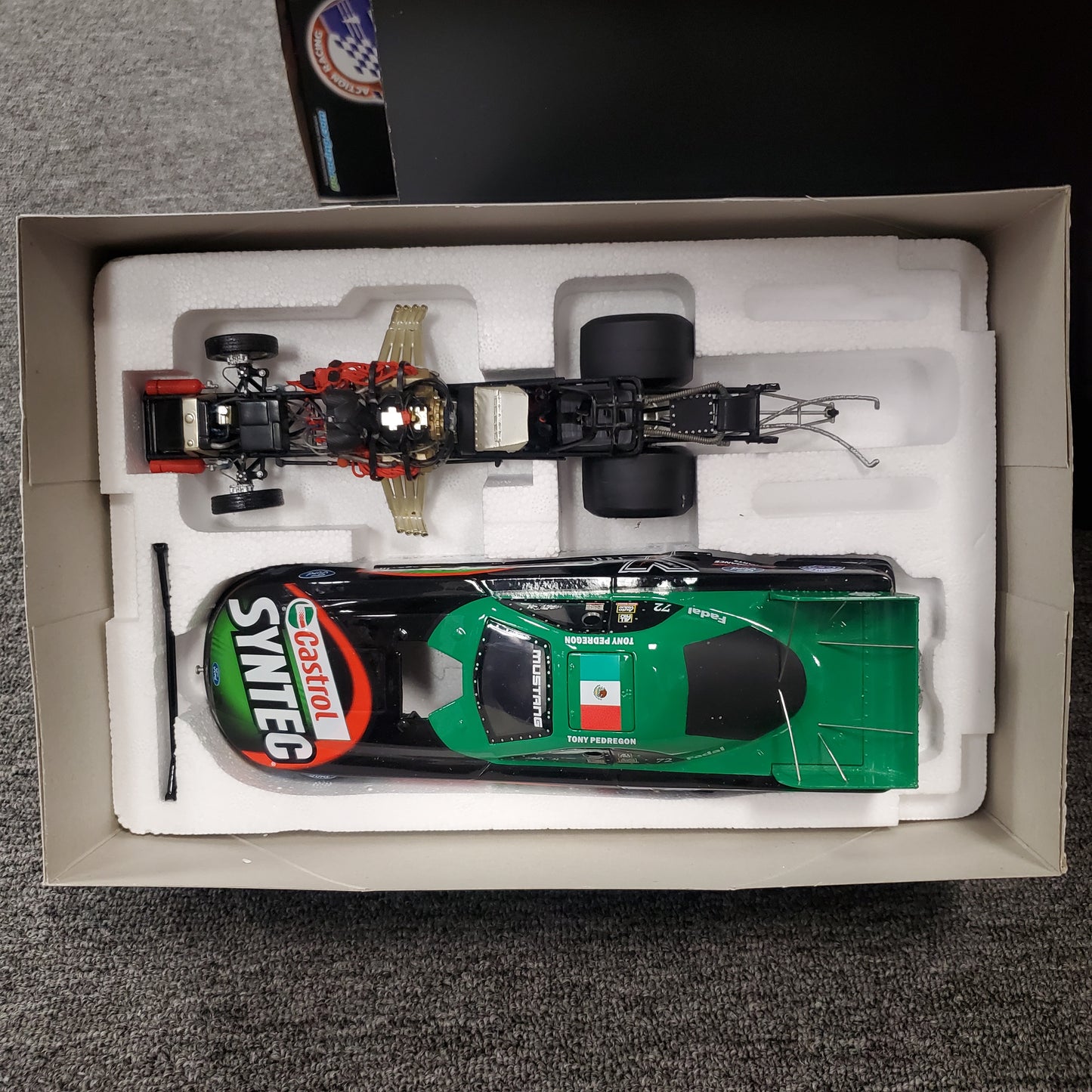 2002 Action Tony Pedregon Castrol Syntec Mustang 1:24