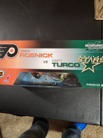 McFarlane's Sportspicks "Jeremy Reonick vs. Marty Turco", Action Figure Set