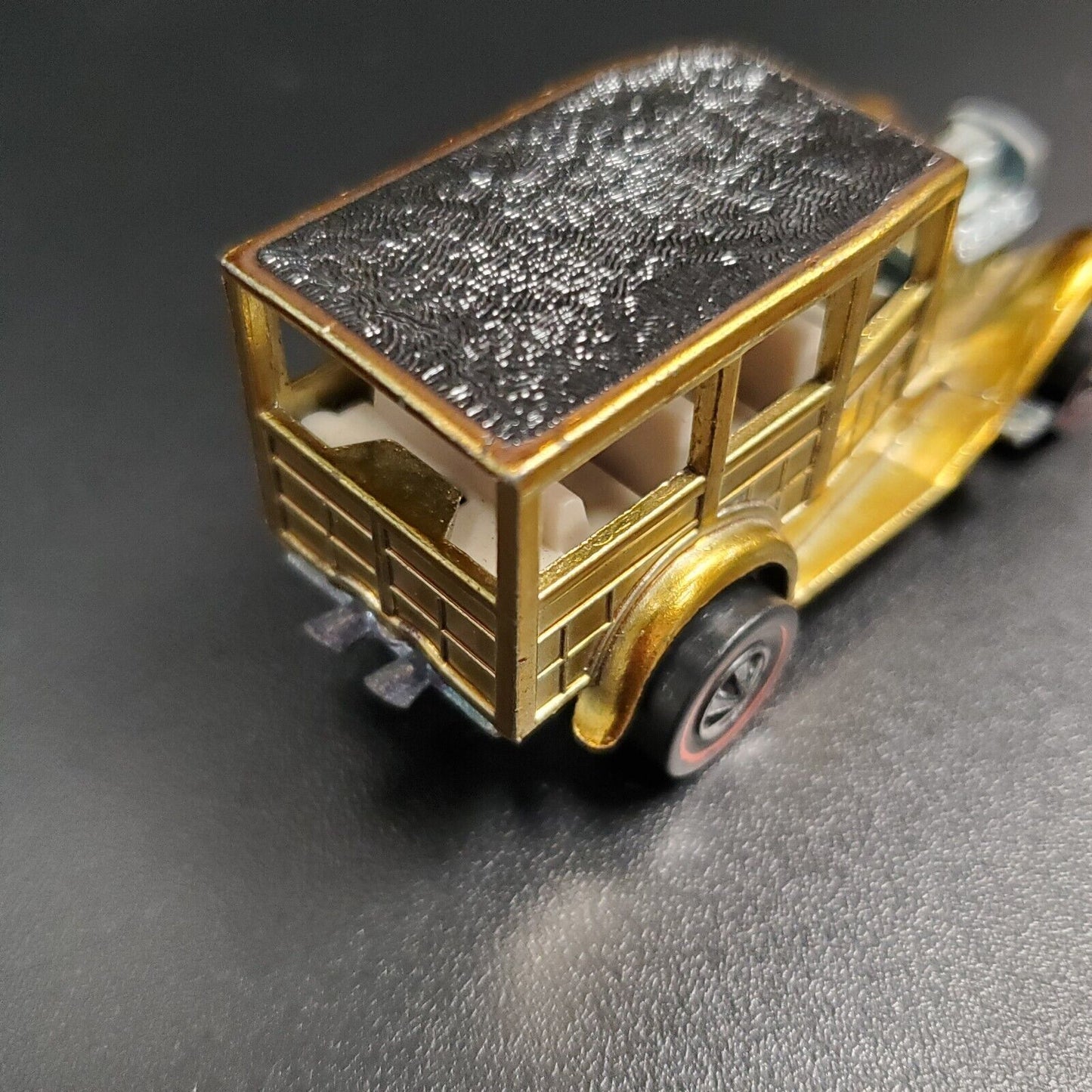 Vintage 1968 Mattel Hot Wheels Redline Classic 31 Ford Woody Coche Oro Suelto Coche 