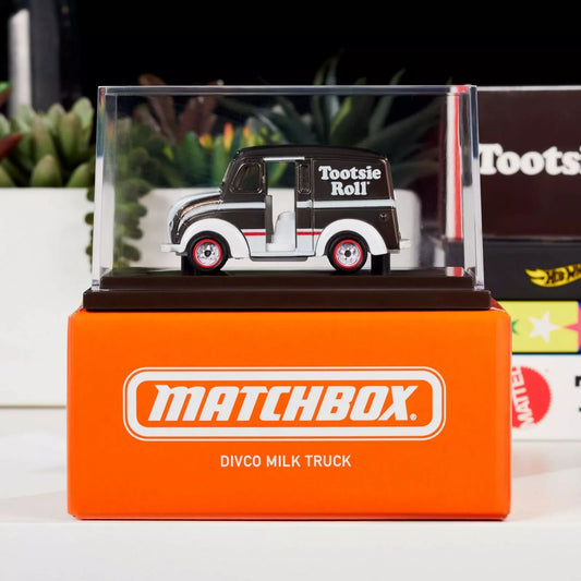 MATCHBOX TOOTSIE ROLL DIVCO MILK TRUCK MATTEL COLLECTOR BRAND NEW