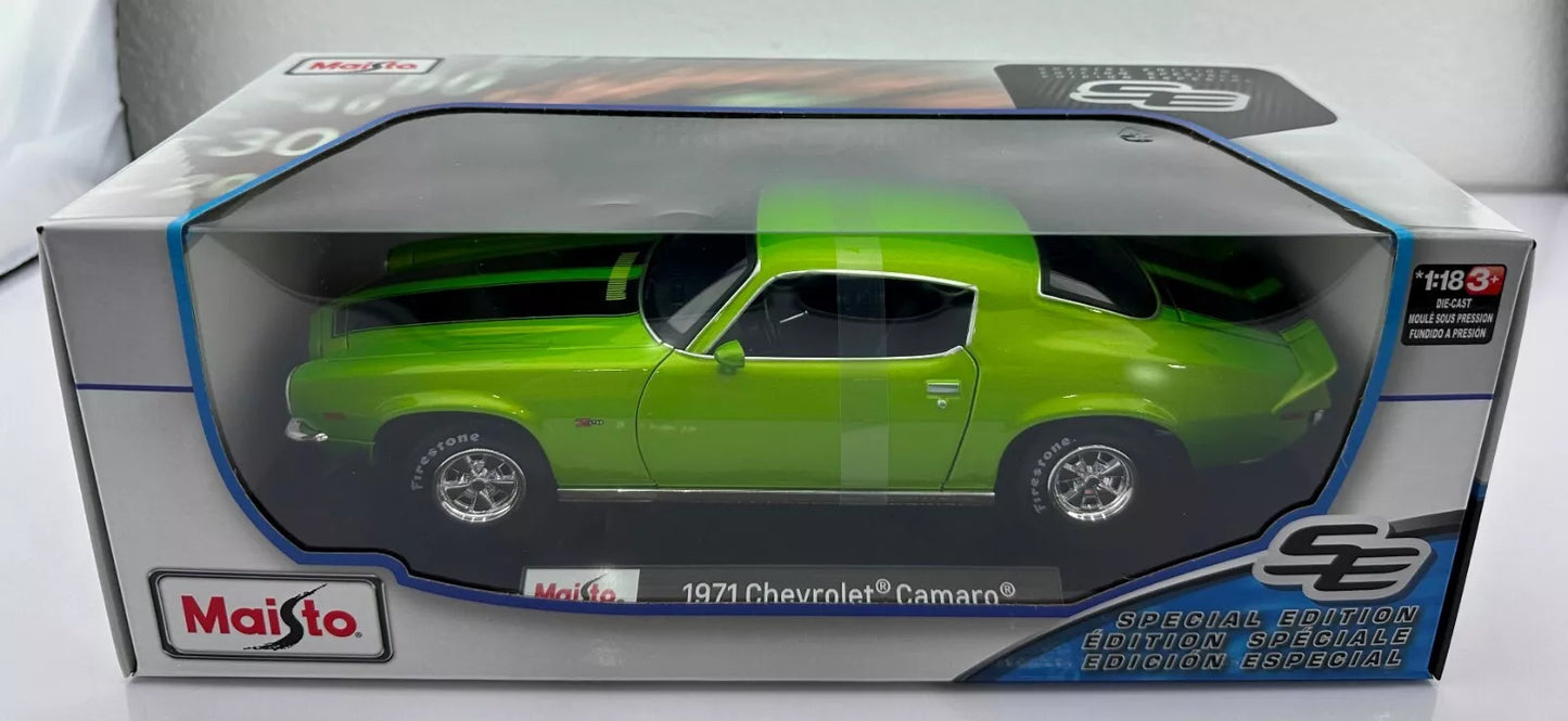 Maisto "1971 Chevrolet Camaro" 1:18 Scale. Diecast. Green. Special Edition