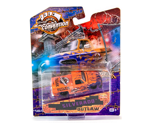 Maisto 1:64 Supercon 2023 Exclusive Custom Chevrolet Silverado Outlaw- Orange