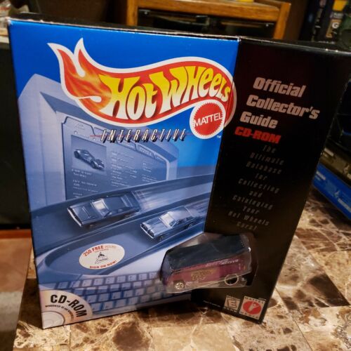 Nueva guía de coleccionista de Hot Wheels CD ROM con VW Interactive Drag Bus morado en caja